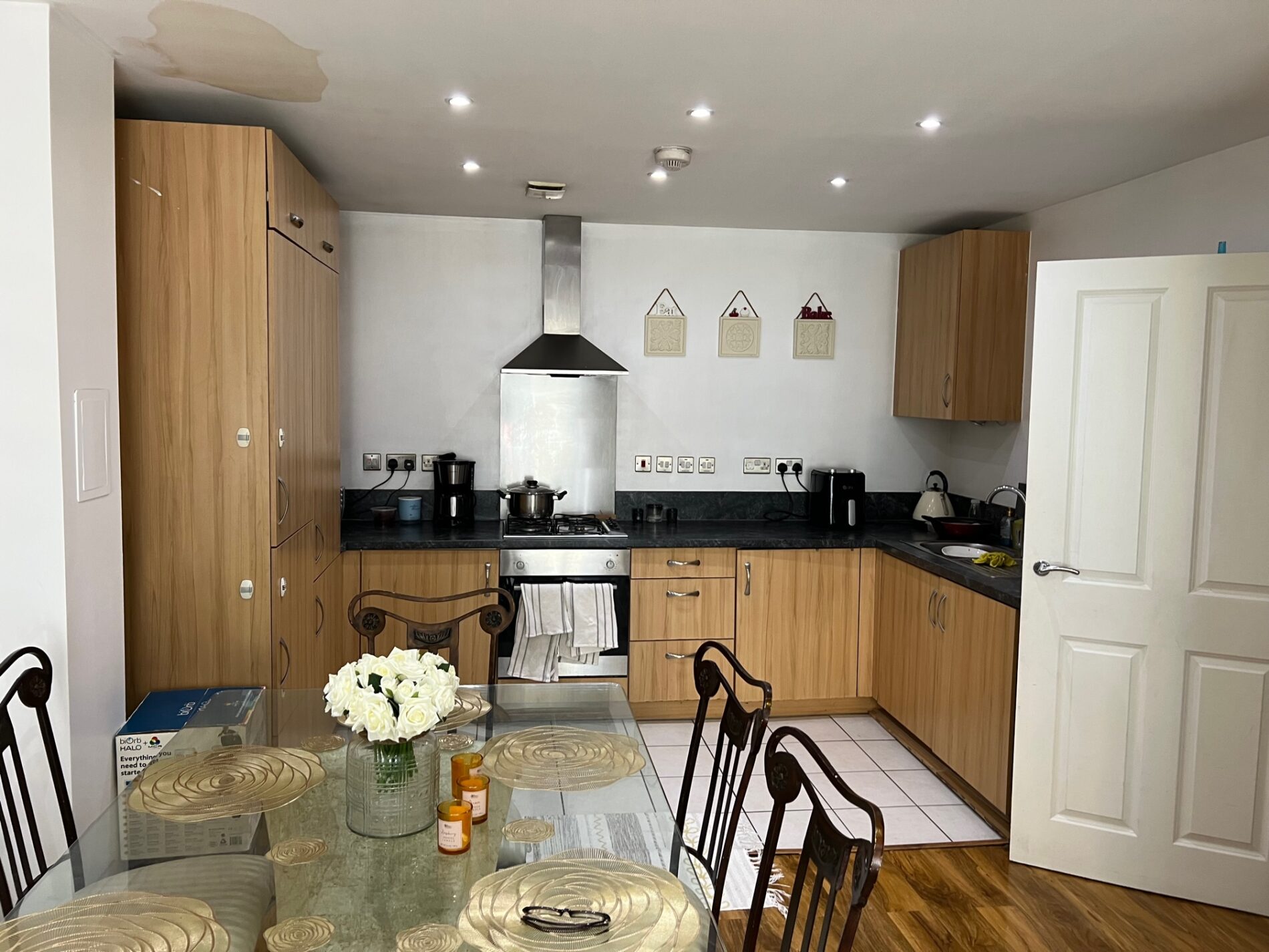 Impressive recently build 2bedrooms ground floor flat available to rent