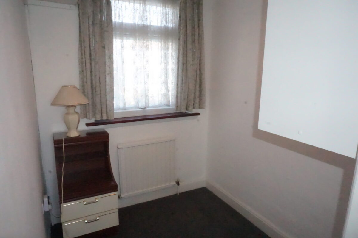 33 Raeburn Road