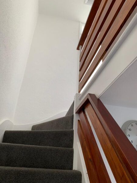 33 Raeburn Road