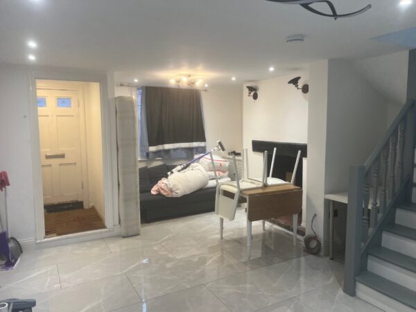 The Burroughs, Hendon, NW44TE