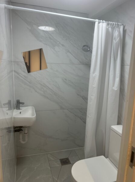 The Burroughs, Hendon, NW44TE