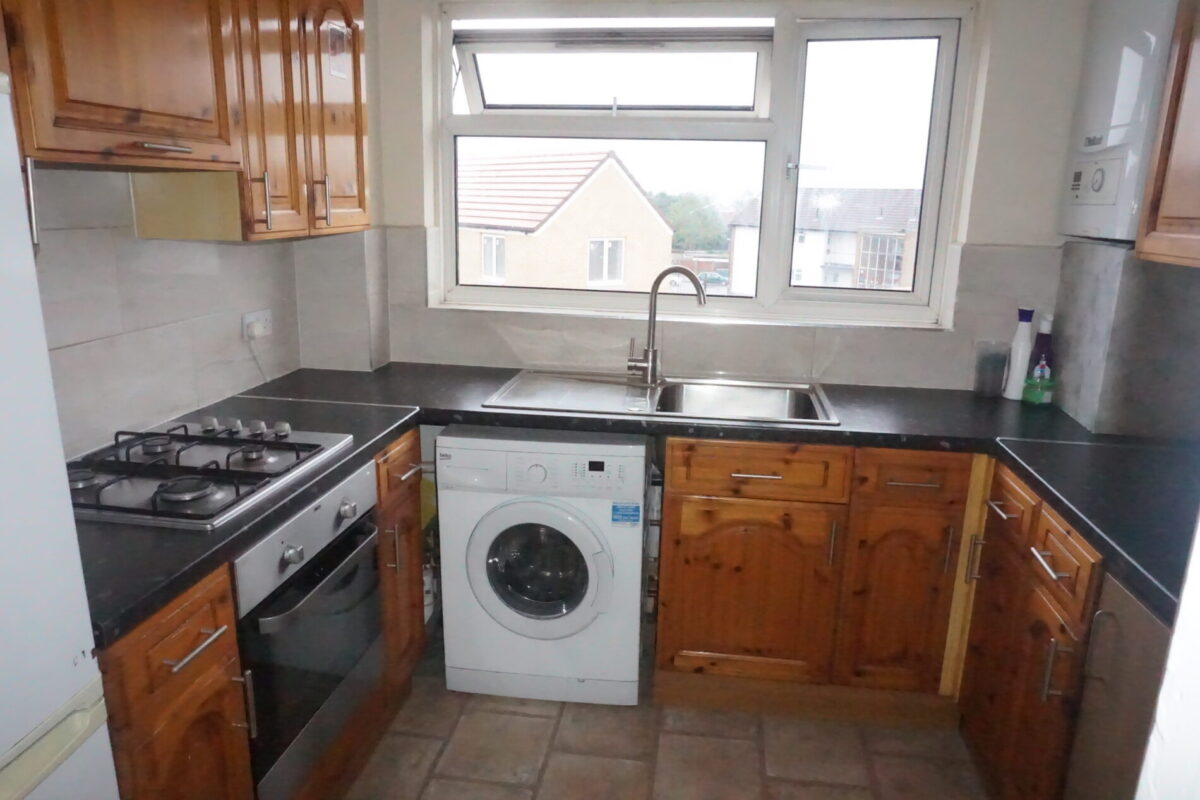 Chichester court, Queensbury, HA71