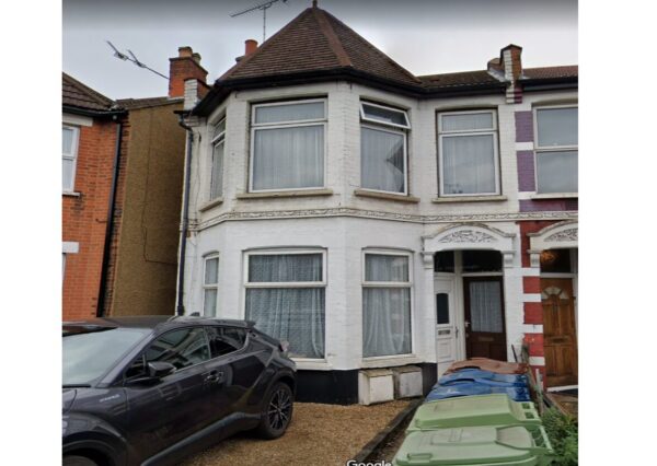 Pinner road, Harrow, HA14EU