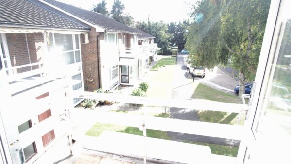 White house drive, Stanmore, HA74NQ