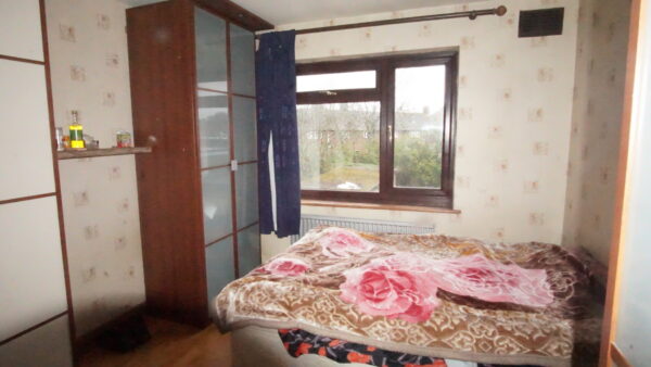 Hughenden gardens, Northolt, UB5