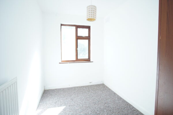 Hughenden gardens, Northolt, UB5