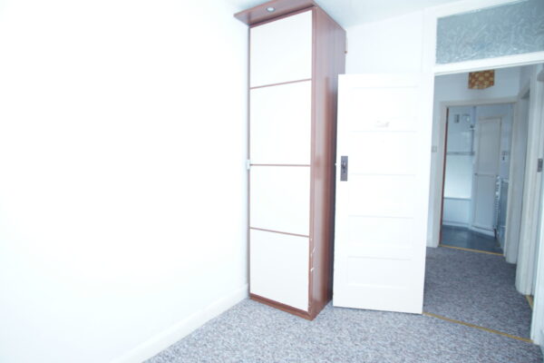 Hughenden gardens, Northolt, UB5