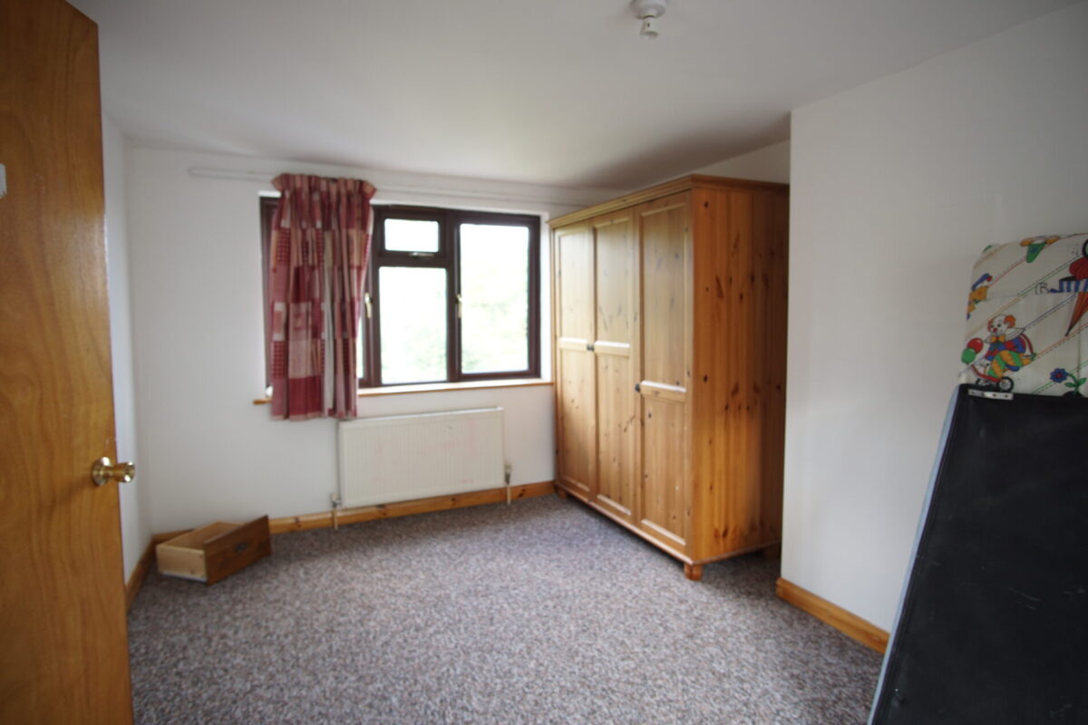Hughenden gardens, Northolt, UB5