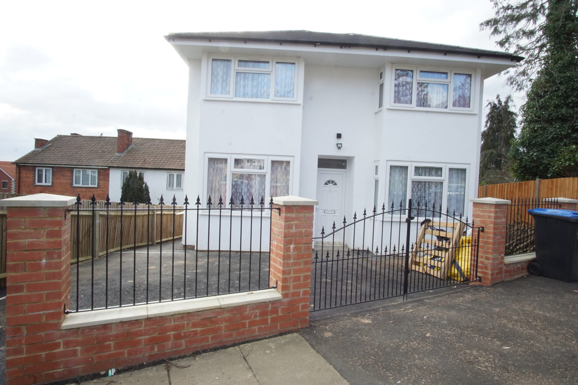 Oakington Manor Drive, Webley, HA9