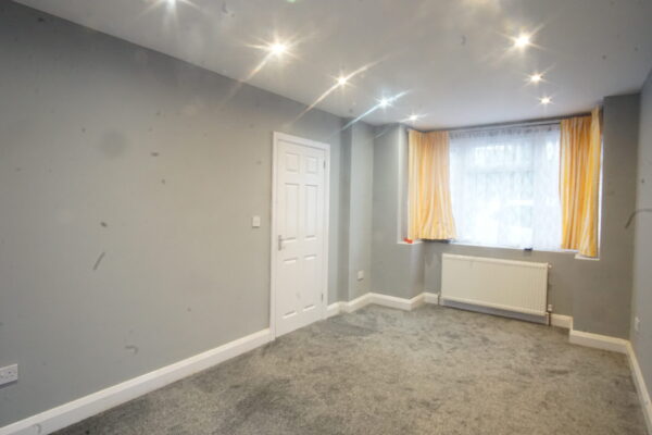Oakington Manor Drive, Wembley, HA9