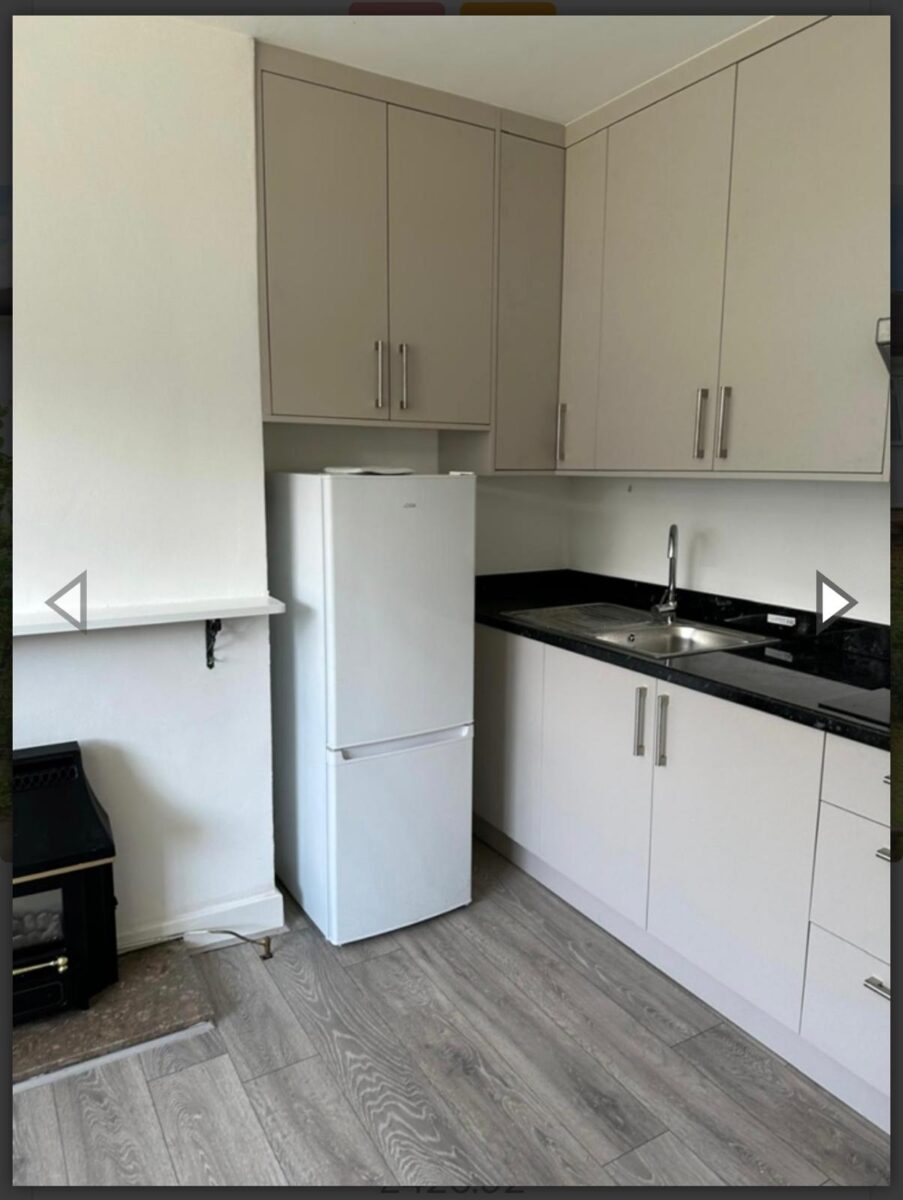 Holwell Place, Pinner, HA51DX
