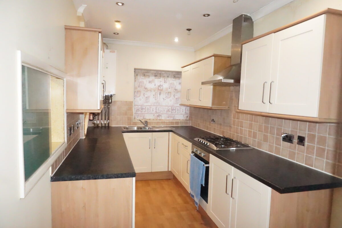 Honeypot lane, kingsbury, NW99QP