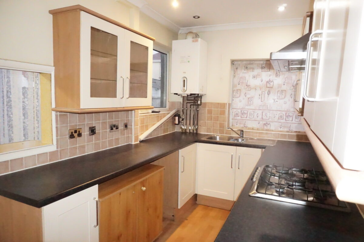 Honeypot lane, kingsbury, NW99QP