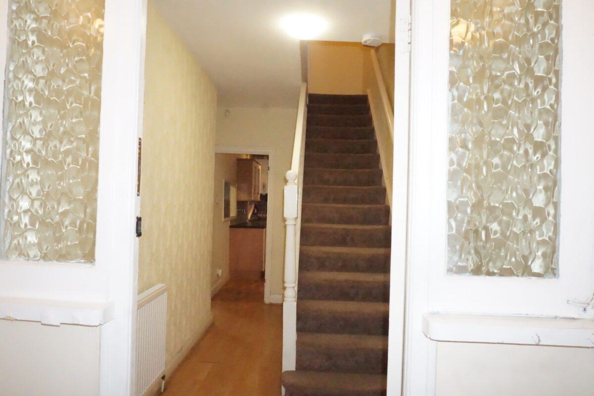 Honeypot lane, kingsbury, NW99QP