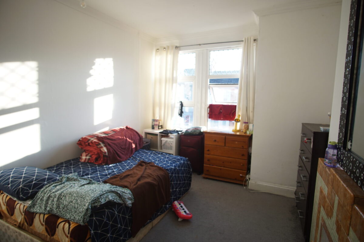 Larch Road, cricklewood, NW2