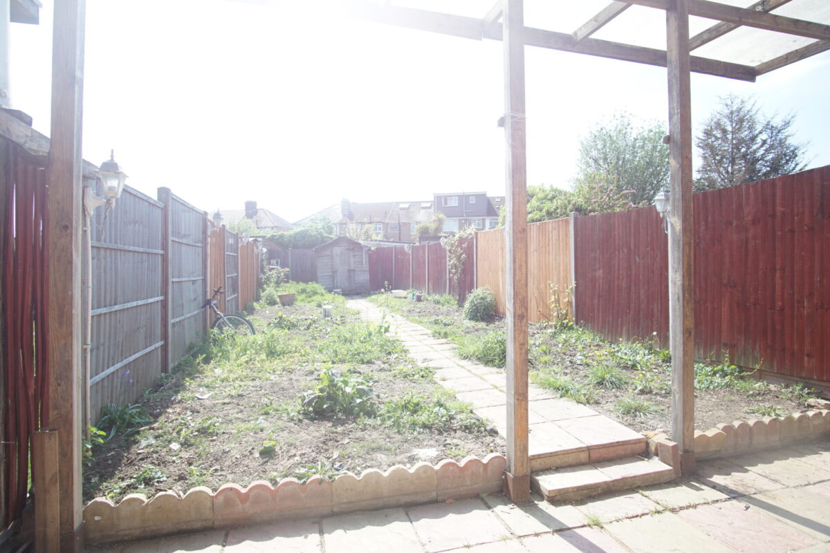 Fermoy road, Greenford, UB6