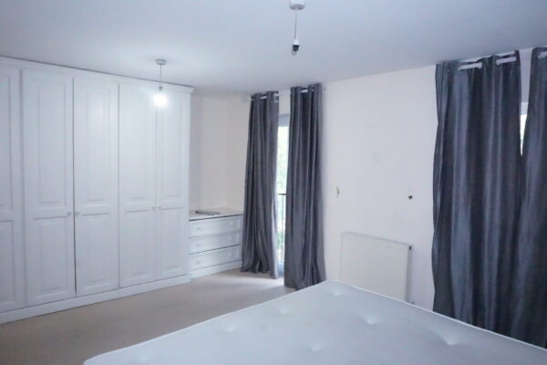 Acton road, Greenford, UB60NU
