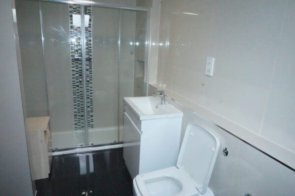 Acton road, Greenford, UB60NU