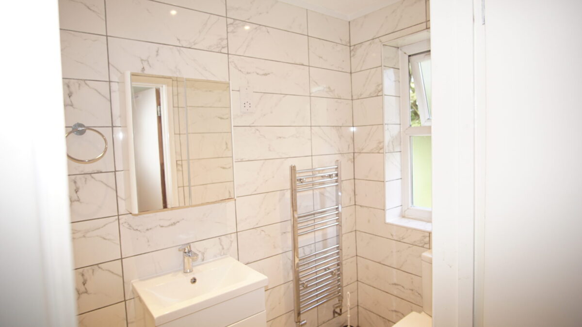 White house drive, Stanmore, HA74NQ