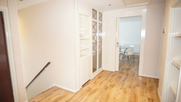 White house drive, Stanmore, HA74NQ