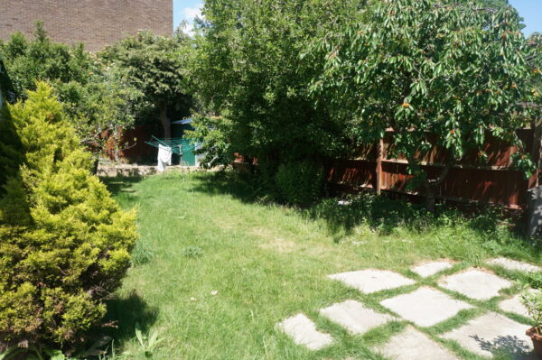 Court field crescent, Harrow on the hill, HA1