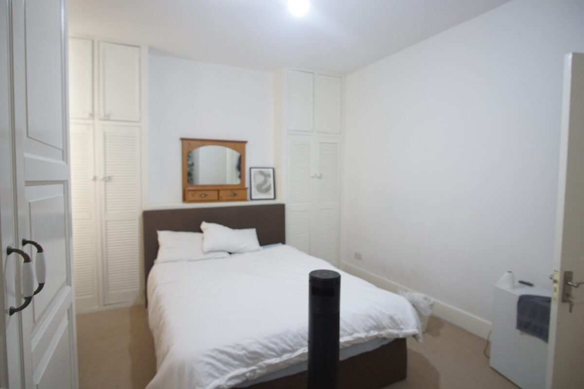 Elm Grove, cricklewood, NW2