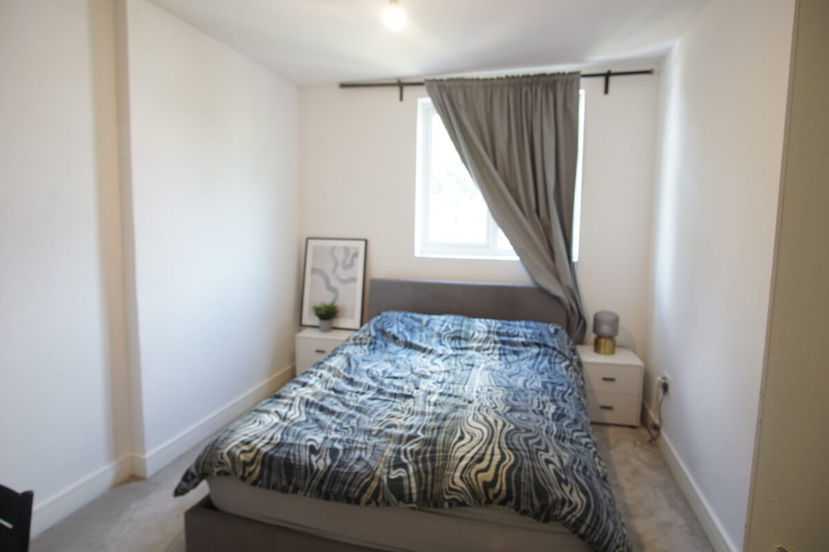 Elm Grove, cricklewood, NW2