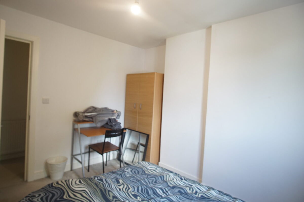 Elm Grove, cricklewood, NW2