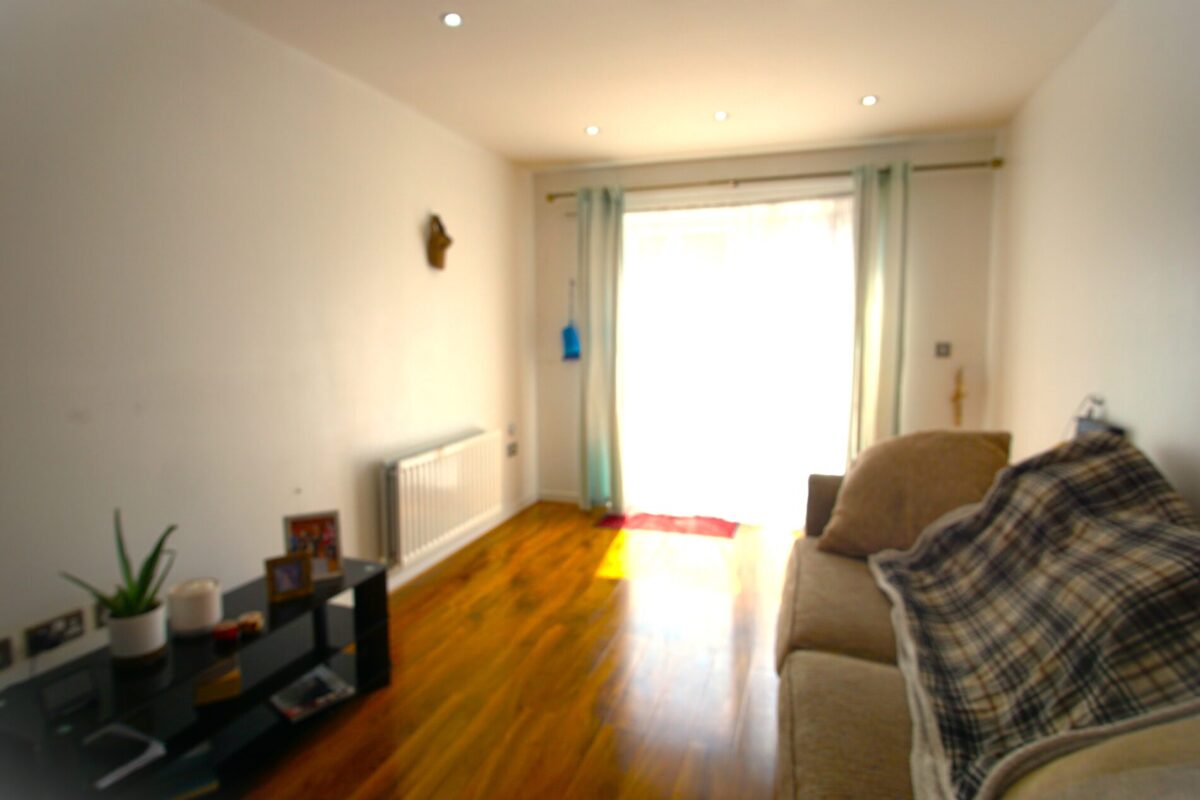 Spacious two bedroom ground floor flat at Ickenham