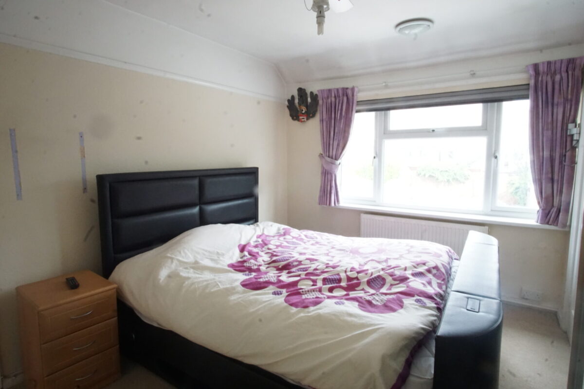 3 Bedroom house for sale at Whitton Avenue Greenford UB6