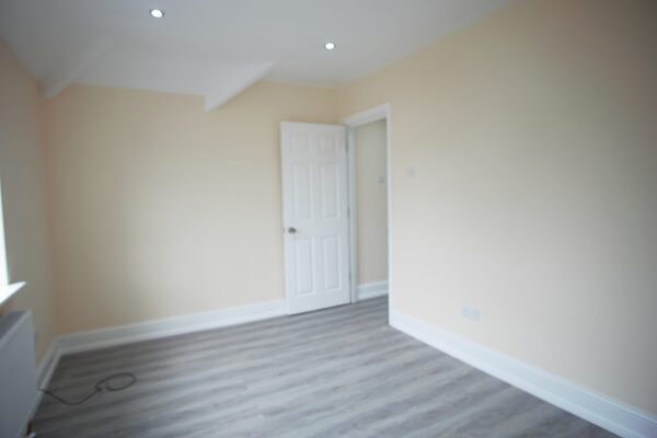 Dale Avenue, Edgewear, HA8