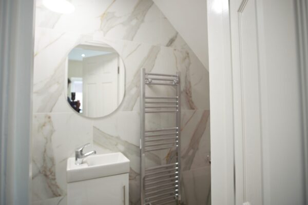 Dale Avenue, Edgewear, HA8