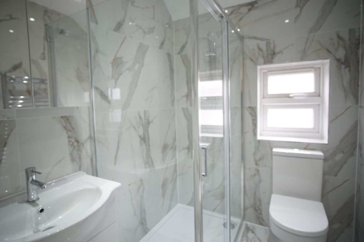 Dale Avenue, Edgewear, HA8