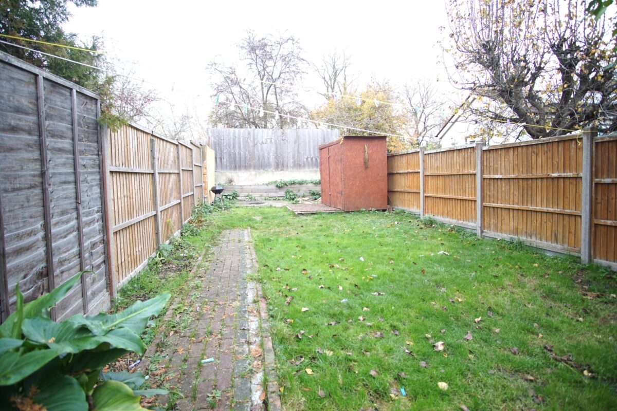 Empire Road, Perivale, UB6