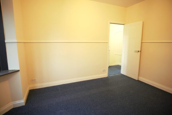 Empire Road, Perivale, UB6