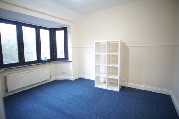 Empire Road, Perivale, UB6