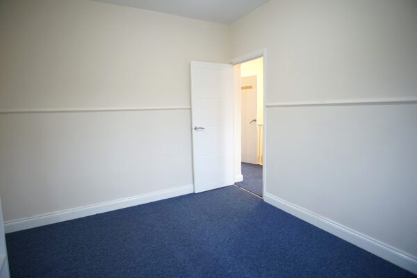 Empire Road, Perivale, UB6