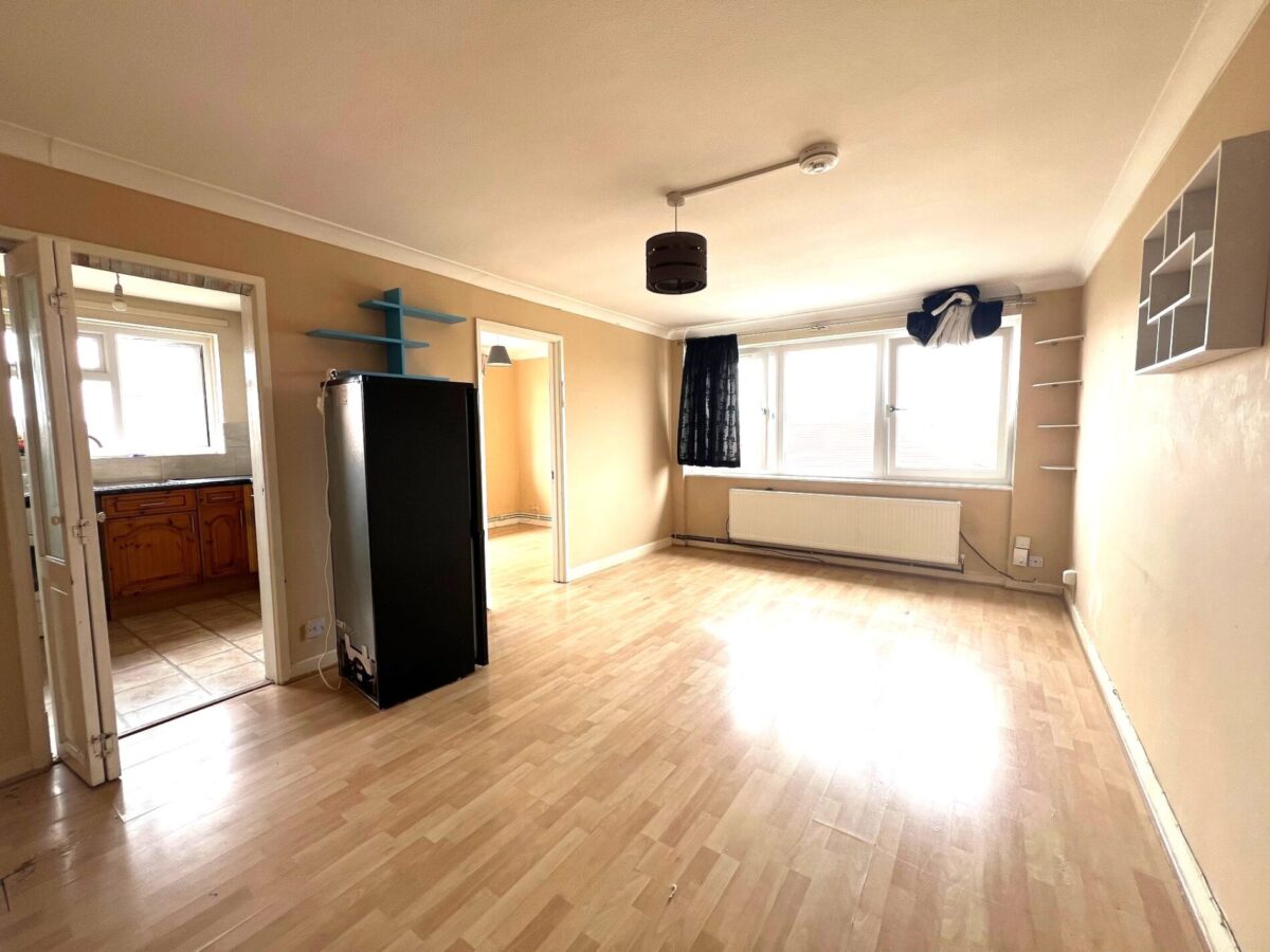 Chichester court, Queensbury, HA71