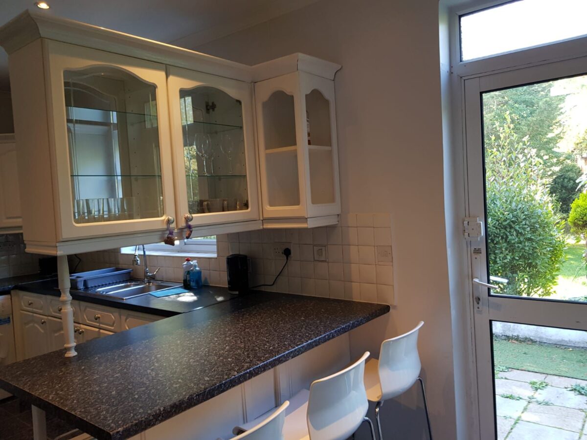 Watford way, Hendon, NW44TE