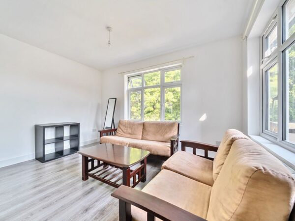 Burgess Avenue, Kingsbury, NW9