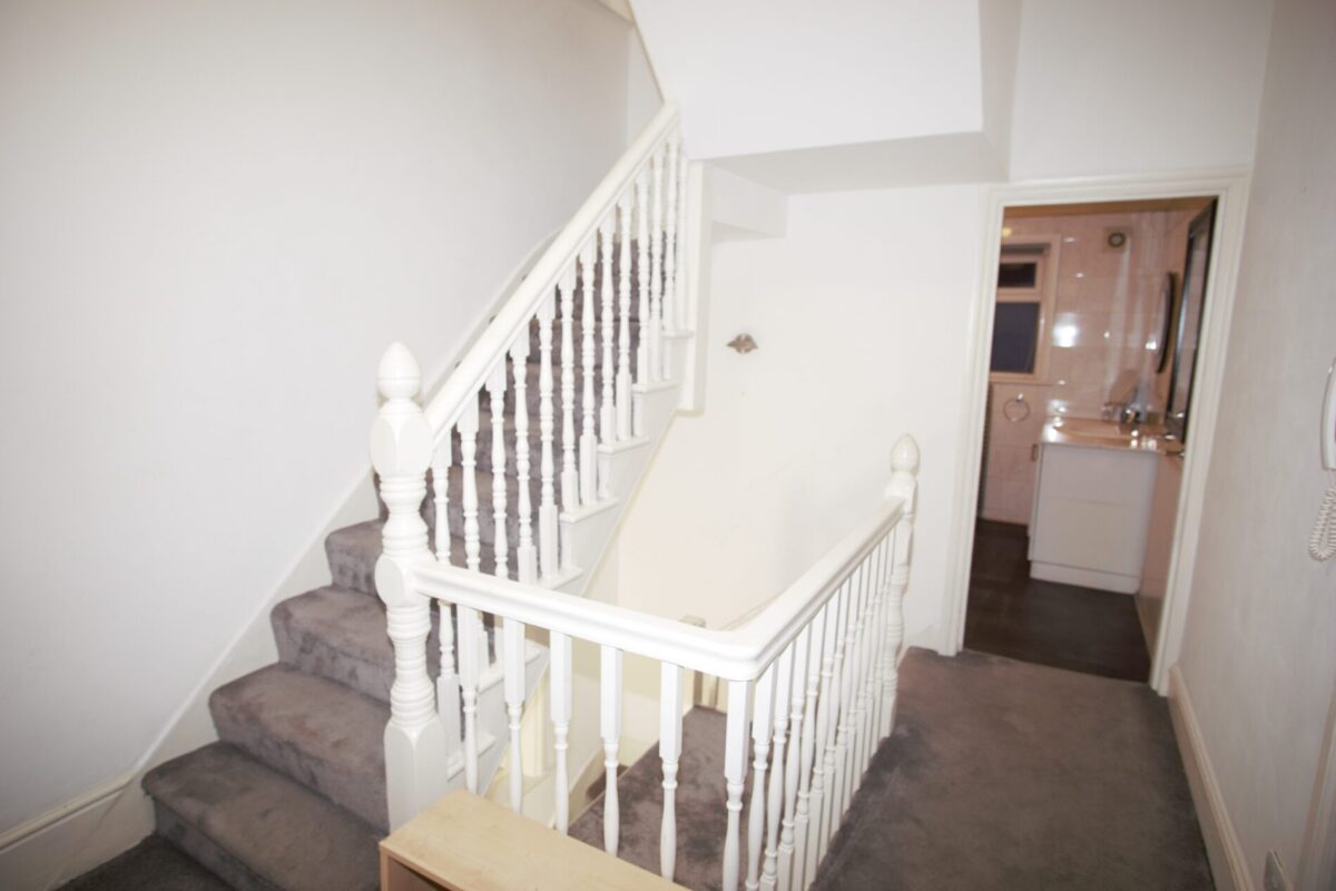 Yew Grove, cricklewood, NW2