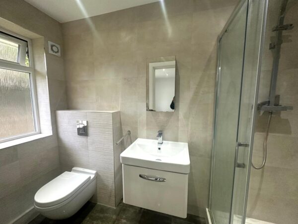 White house drive, Stanmore, HA74NQ