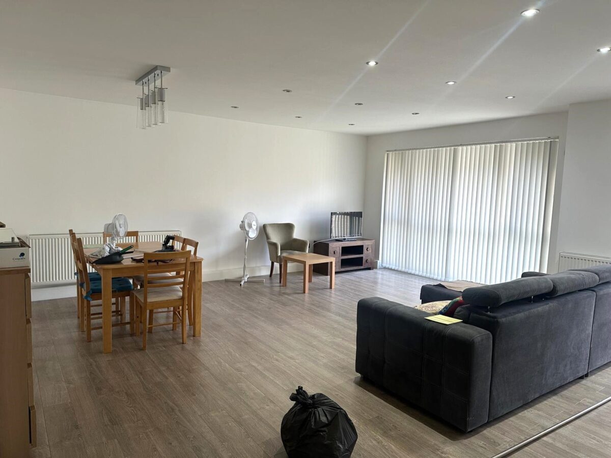 White house drive, Stanmore, HA74NQ