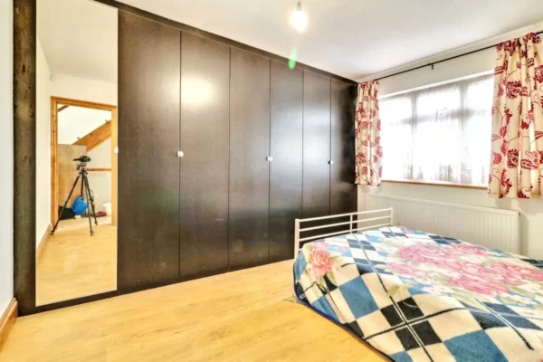 Loretto Gardens, Harrow, HA3