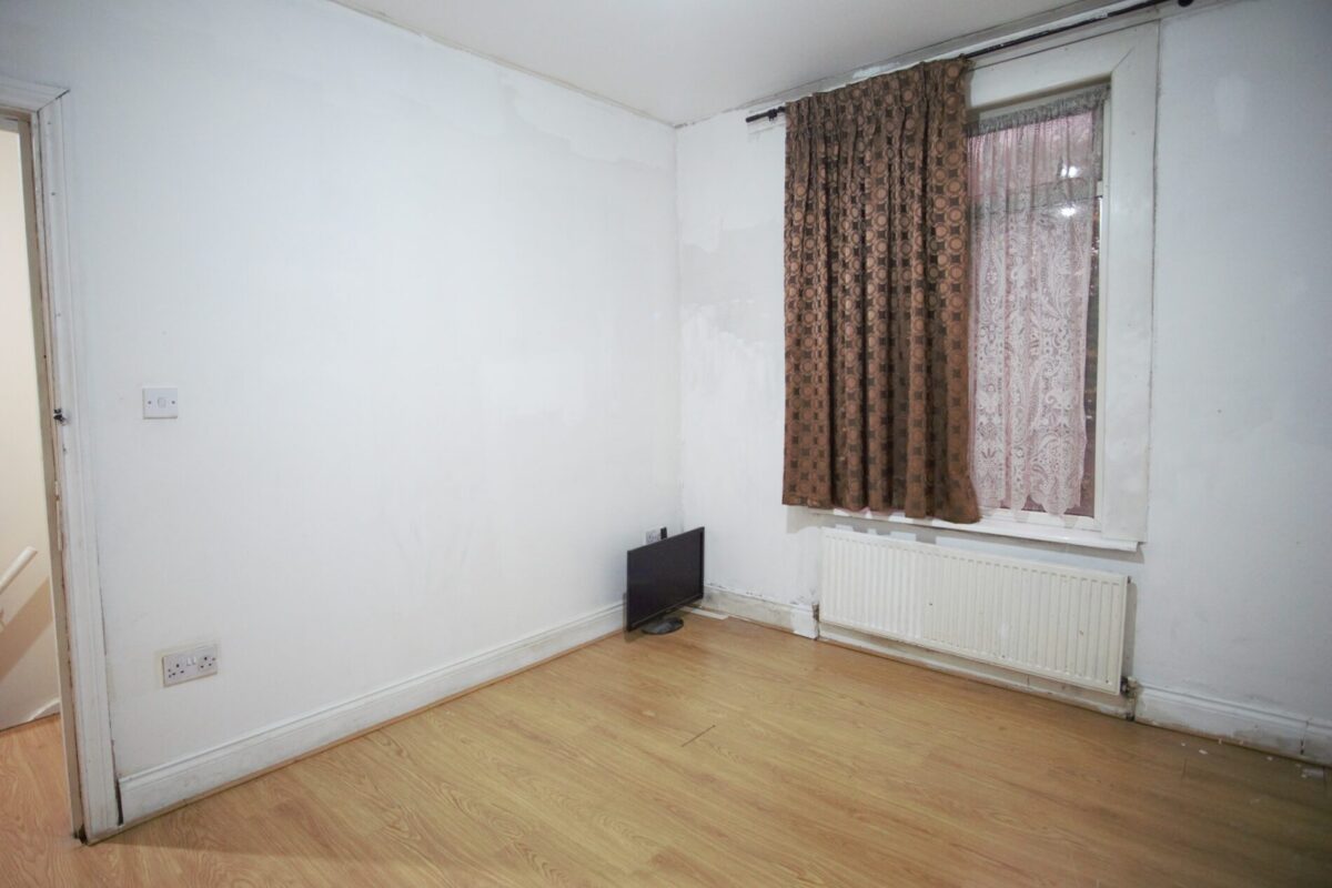 Rosslyn Crescent, Harrow, HA12SA