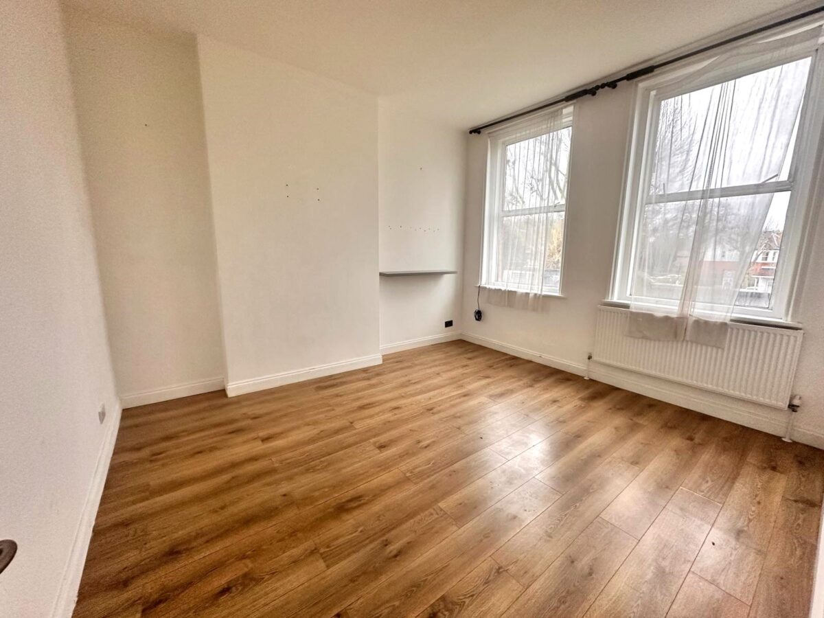 Cricklewood Broadway, cricklewood, NW2