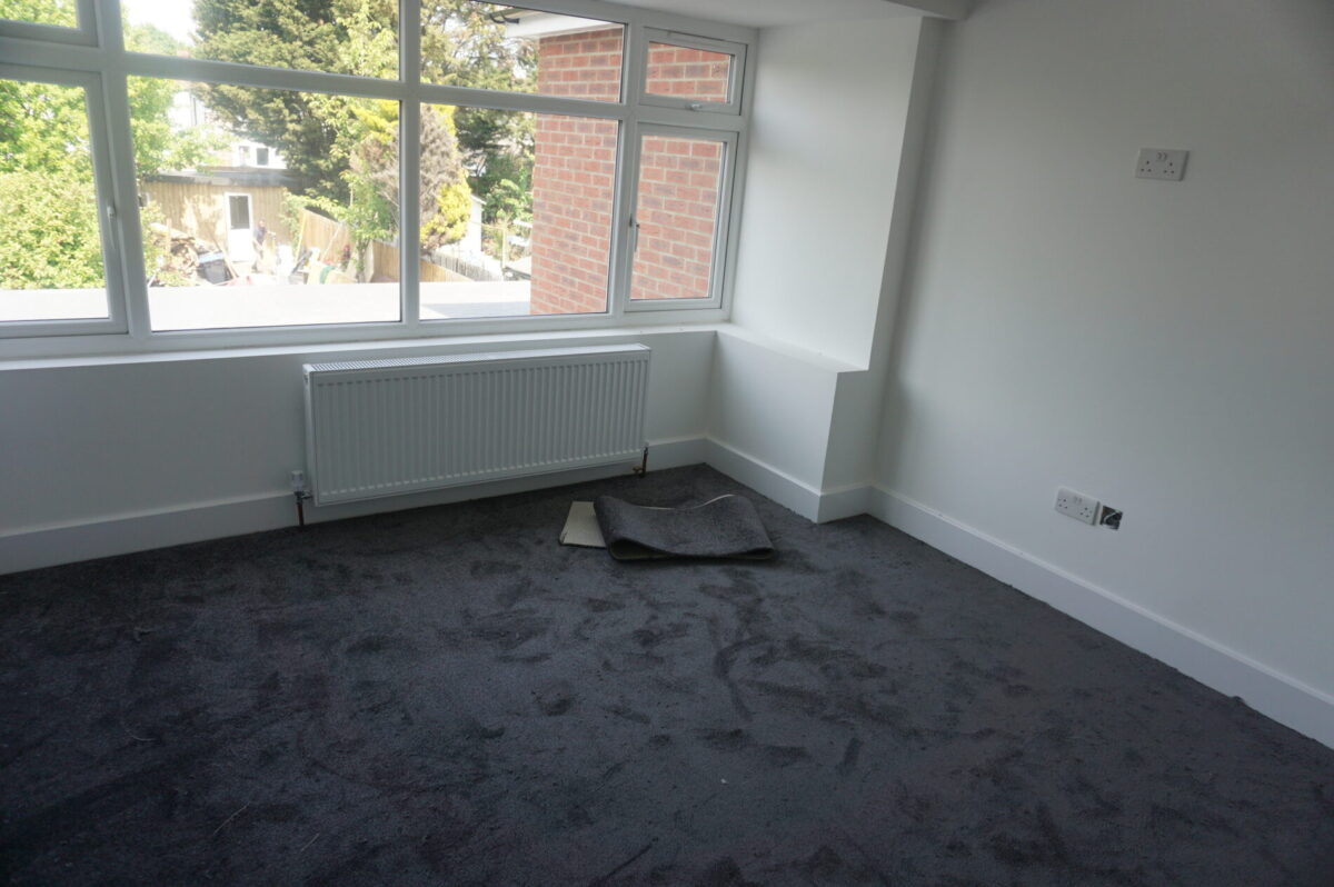 Coniston Avenue, Parivale, UB6