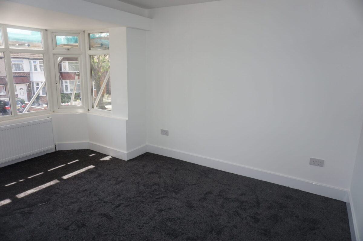 Coniston Avenue, Parivale, UB6