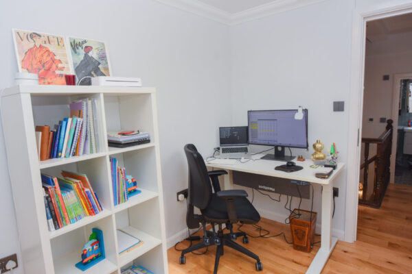 Oakwood Road, London, NW11