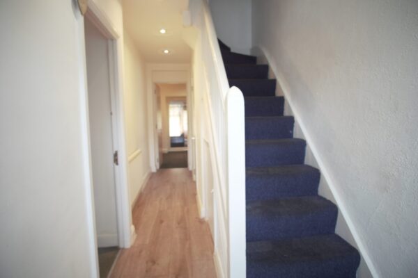 Coniston Avenue, Parivale, UB68ED
